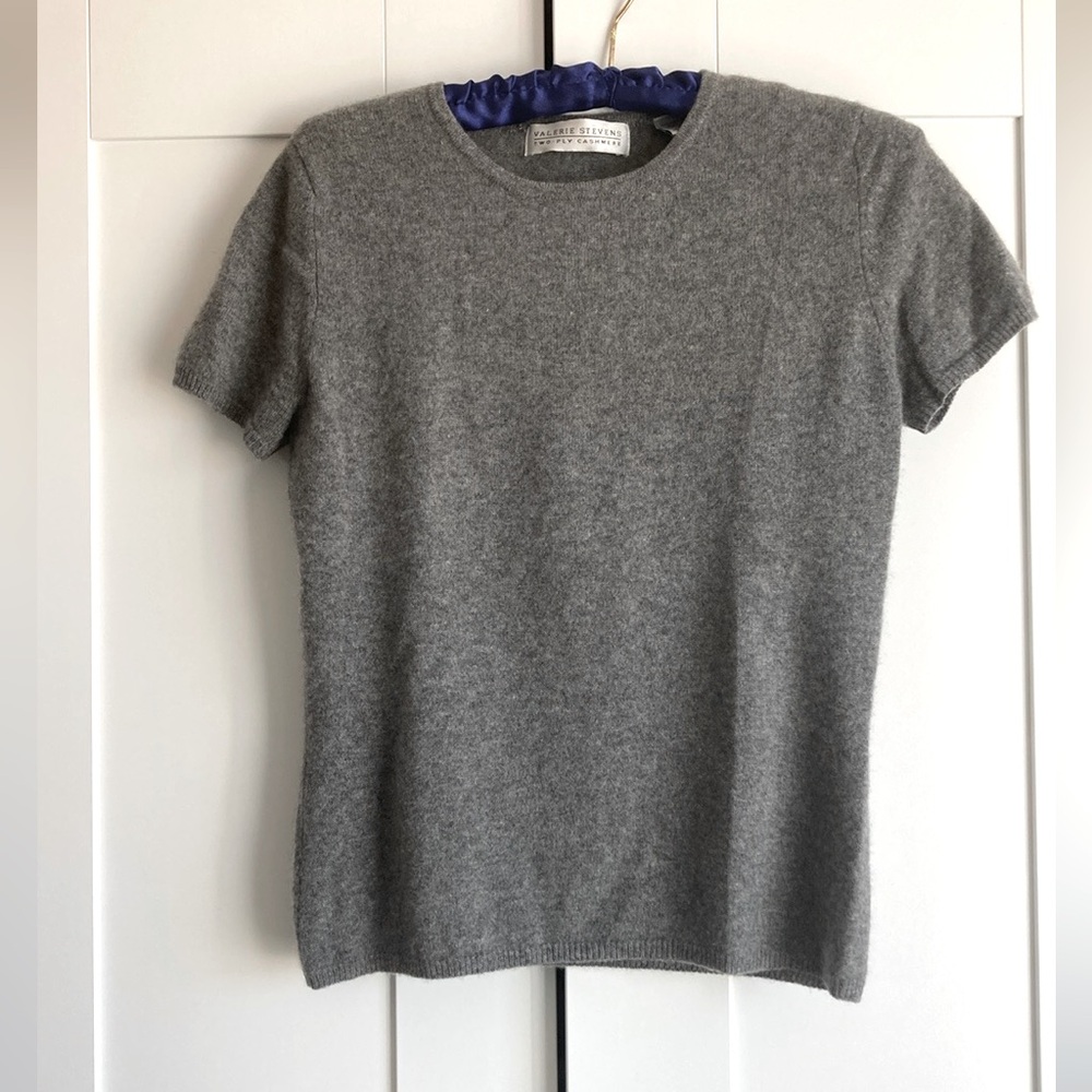 Valerie Steven’s Gray 100% Cashmere Short Sleeve Pullover Sweater Size S